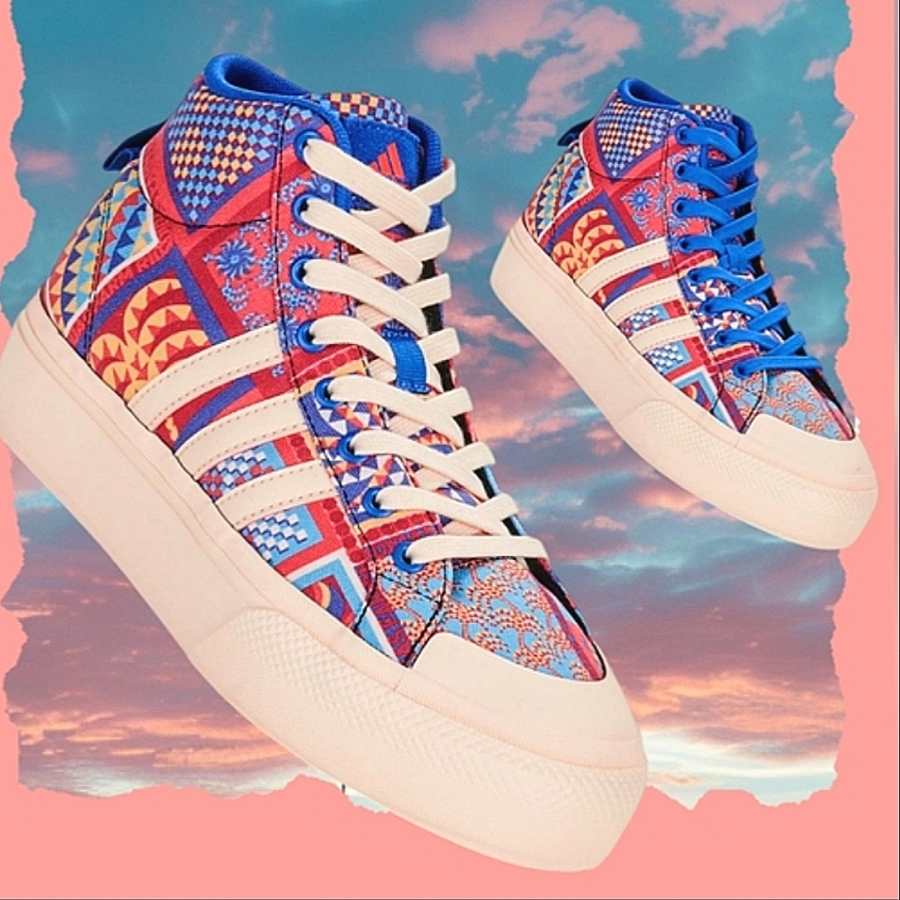 NIB Sz 7.5 Platform Adidas Mid Top Comfort Sole Sneakers